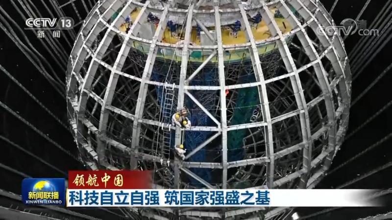 OA协同办公免费版与付费版：功能差异与适用场景解析